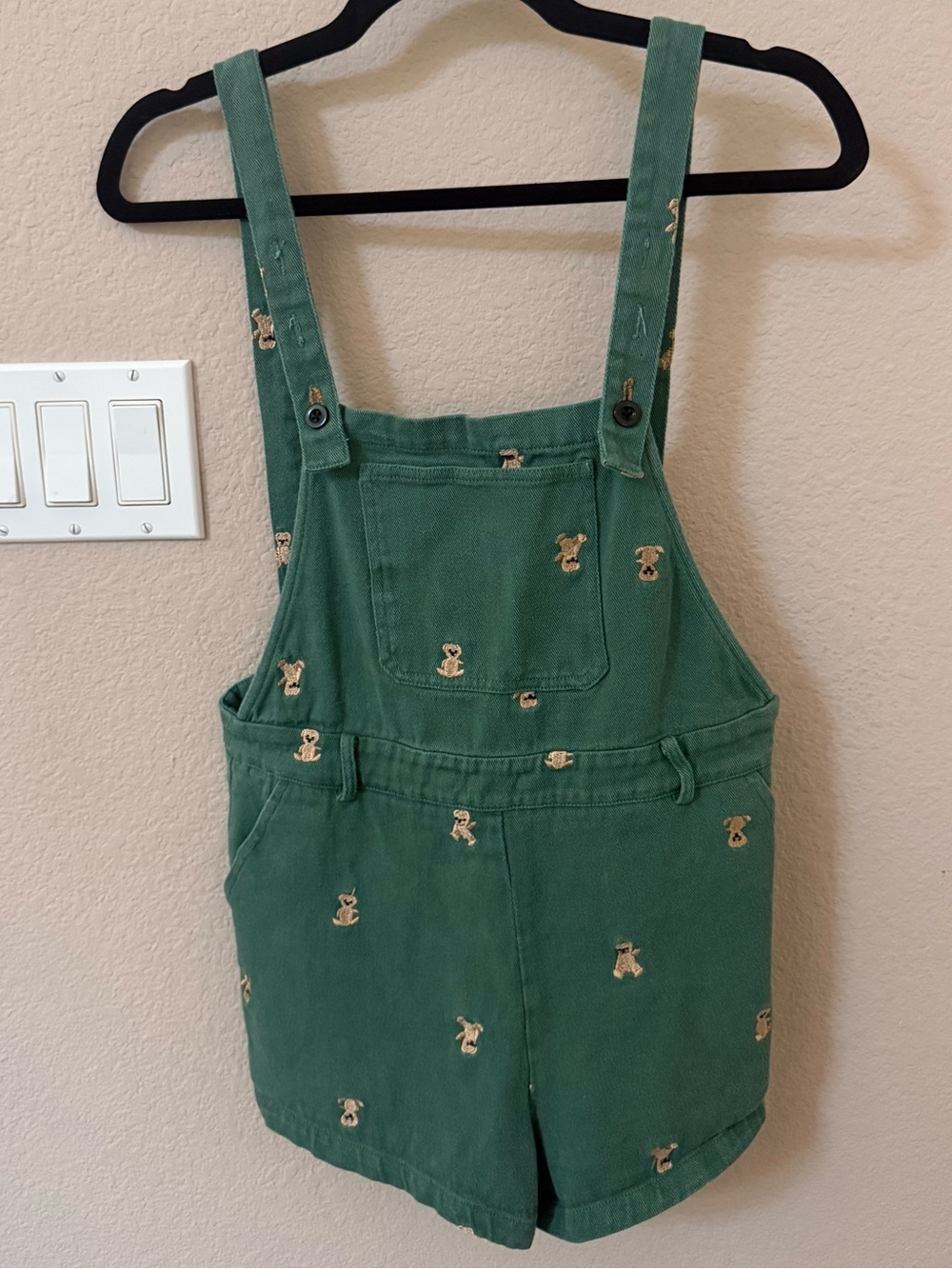 Cider Green Teddy Bear Embroidered Denim Short Overalls Romper Size - Medium 🧸